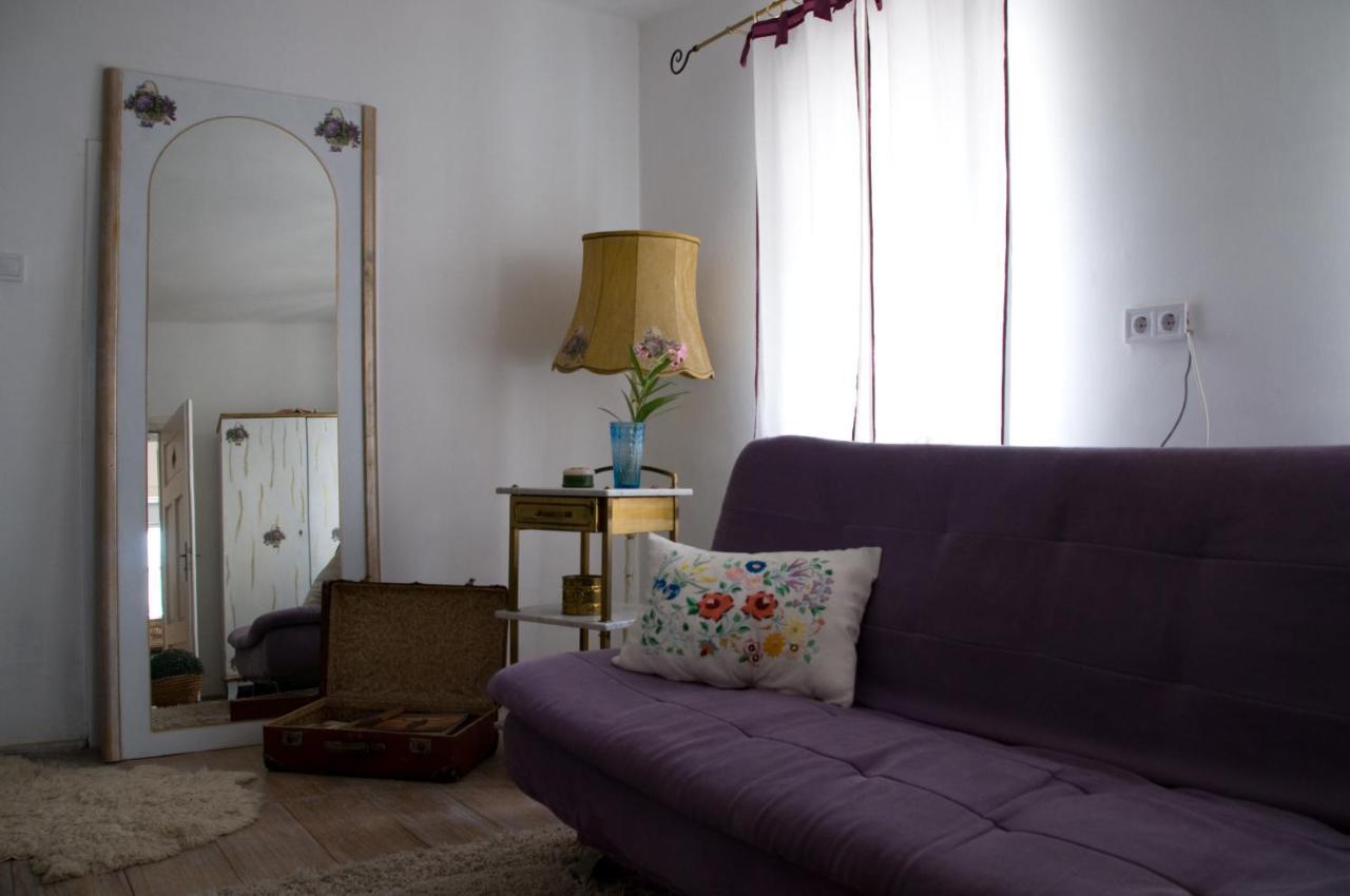 Apartamento Notas Tuecsoek Vendeghaz Agyagosszergény Exterior foto